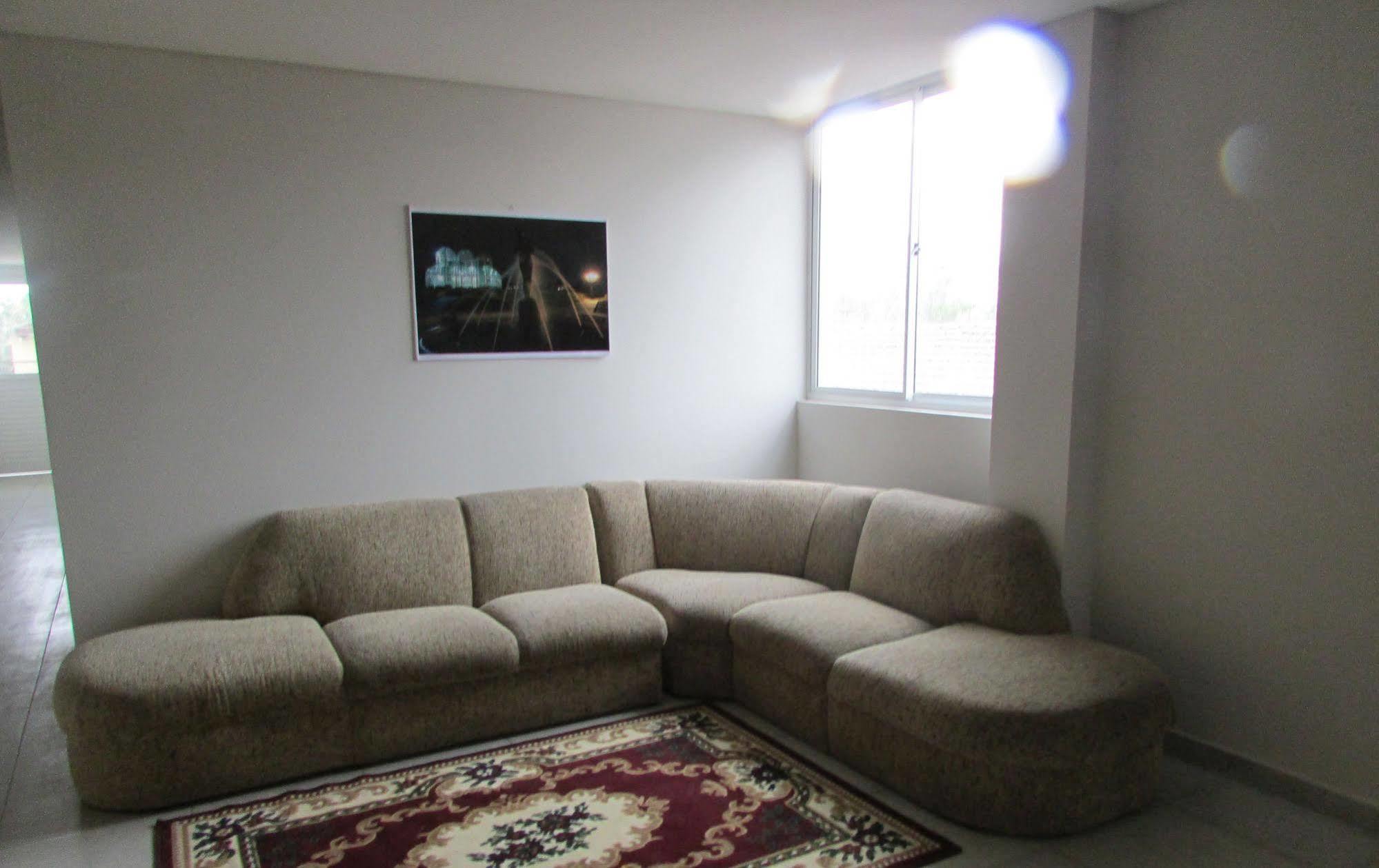קוריטיבה Villa Tata Suites Ltda מראה חיצוני תמונה